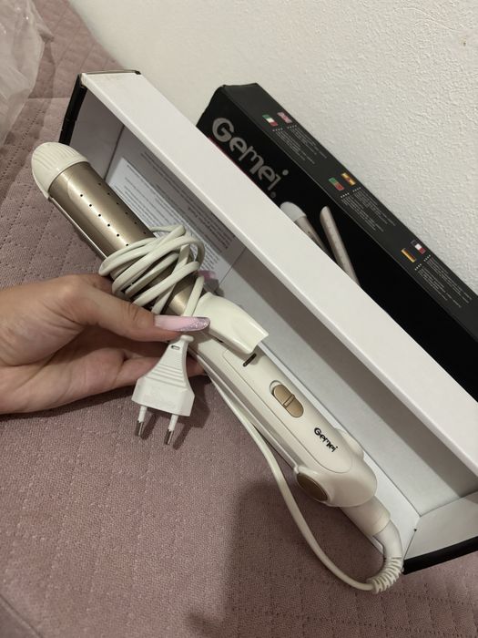 Aparat de indreptat / ondulat parul Gemei 2 in 1