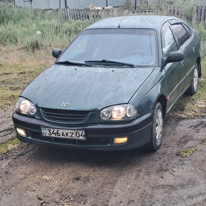 Продам авто тойота авенсис