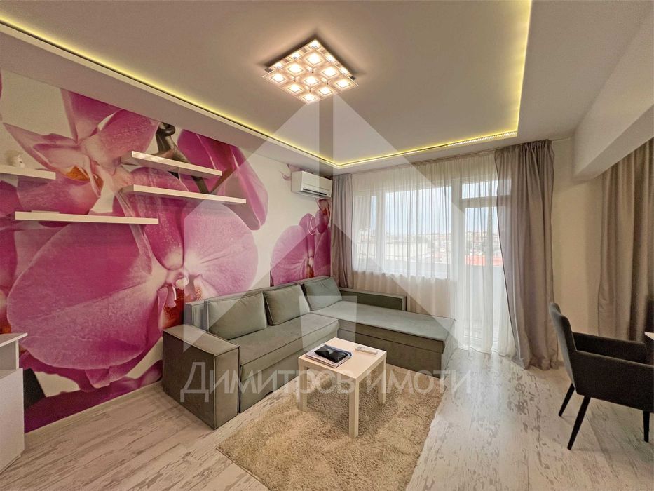 Продава се Тристаен апартамент в Нови пазар - 88 кв.м за 1103 €/кв.м - Снимка #3