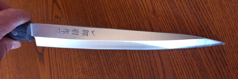 Cutit asiatic Sashimi