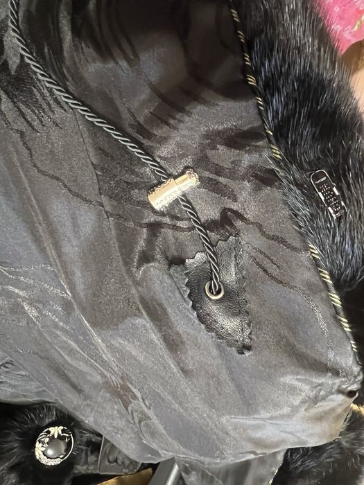 Продам норковую шубу