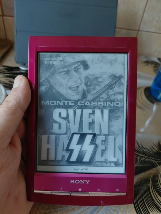Vind e reader Sony prs t1 cu peste 2300 de cărți în limba română
