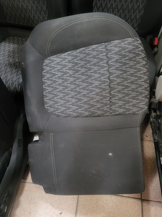 Седалки, салон за Опел Мокка 2015г