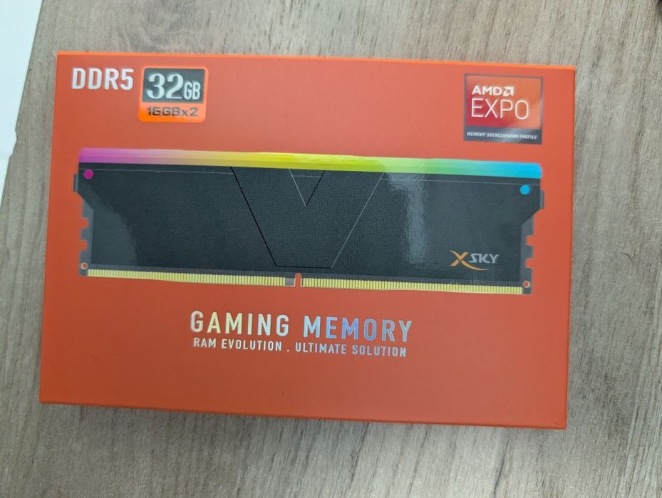 Ryzen 7 9850X3D + 32GB DDR5