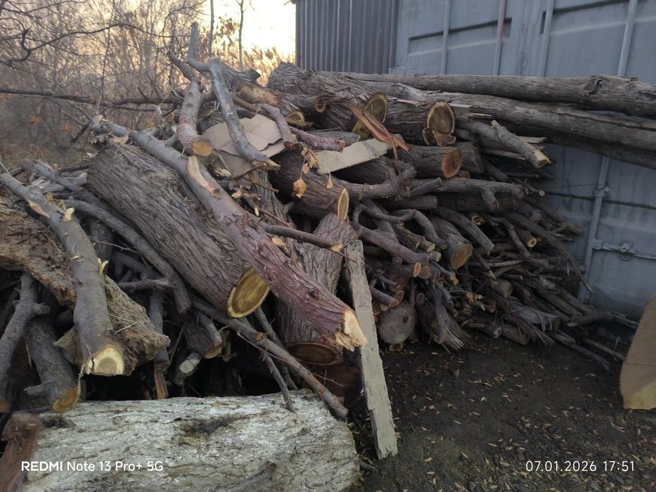 Кунда утин сотилади