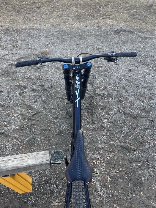 YT Tues CF Pro 2018 Carbon downhill