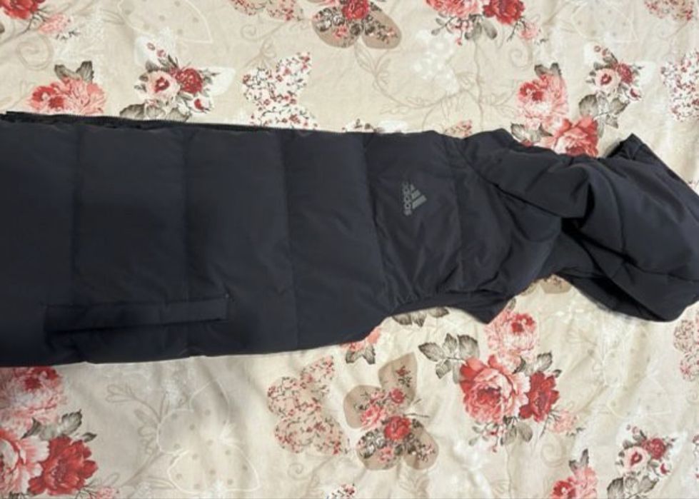 Продавам Елек Adidas