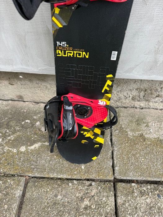 Placa snowboard Burton Cruzer V-Rocker 145cm cu legături Burton