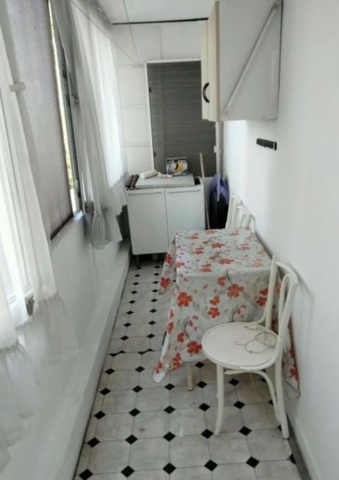 Proprietar inchiriez