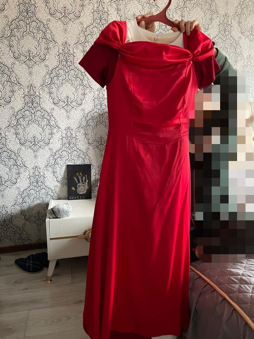 Вечернее платье.