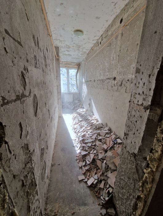 Demolări tăiat beton spart beton șanțuri electrice