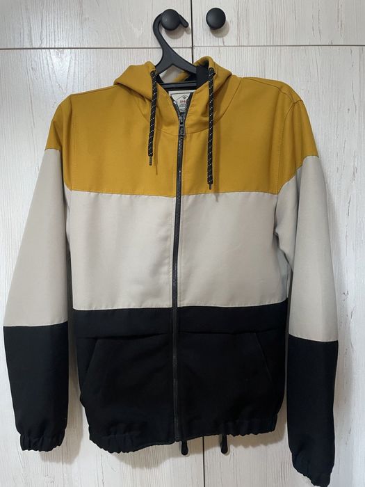 осенняя куртка