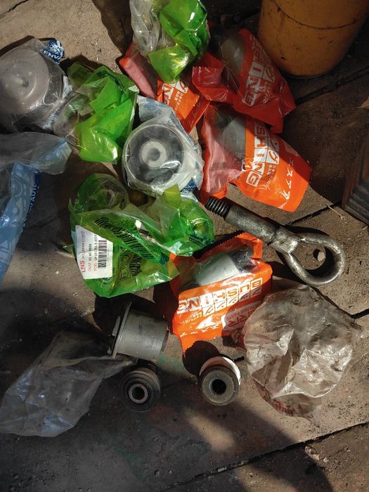 Запчасти на Опель вектра б