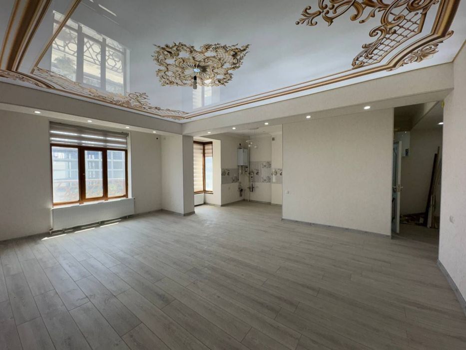 Продается 3х комнатная квартира в центре города Крытый рынок