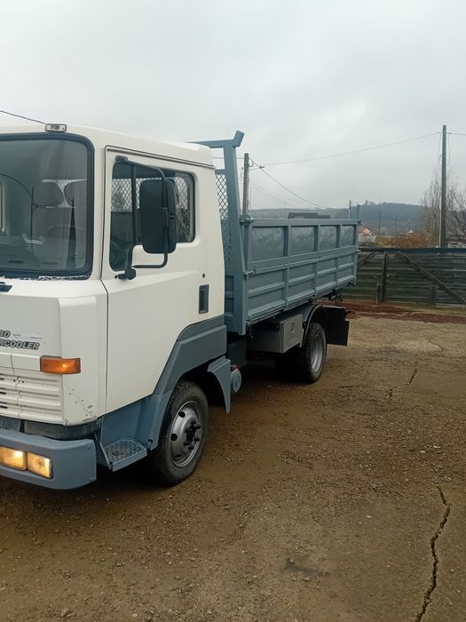 Ma vinde Nissan t100 (Atleon)