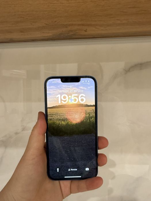 Продам iPhone 13 (Blue / Синий)