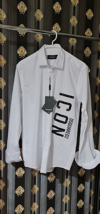 Cămașă Dsquared2  / AMIRI / Burberry