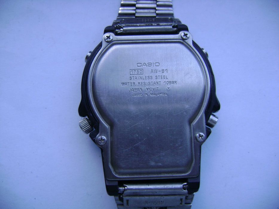 Продавам 5 кварцови часовника Q&Q,Swatch,Casio,Festina