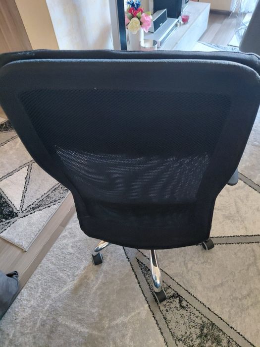 Vând scaun de birou