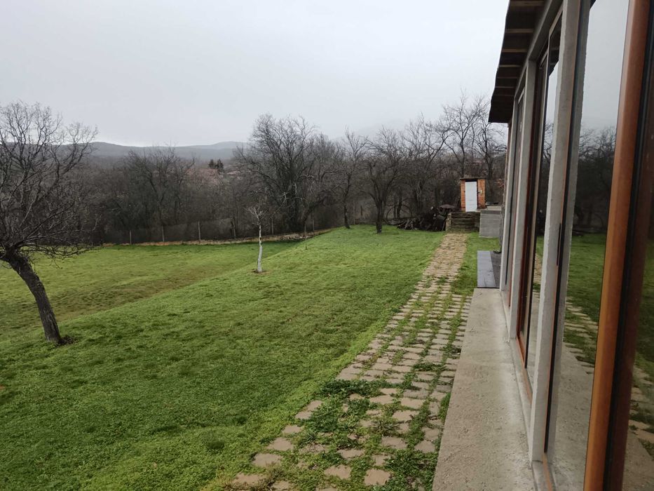 Имот в регулацията на село Върбен