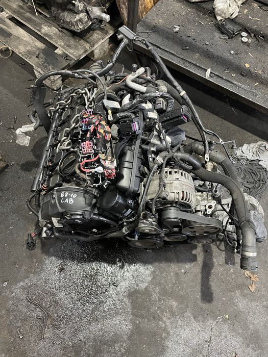 двигател 1.8 тфси CAB tfsi