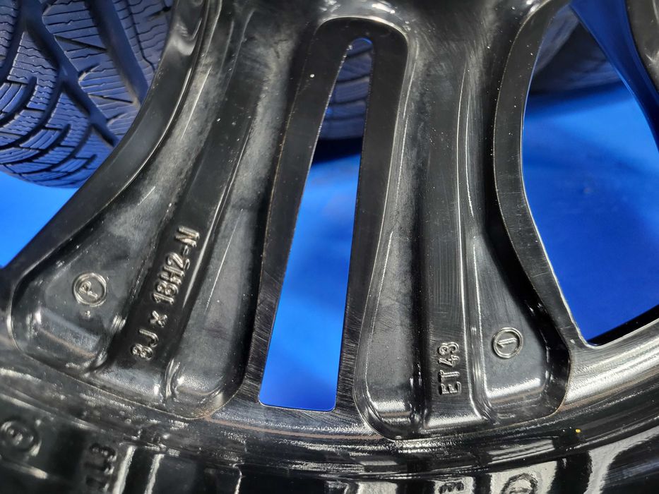 SUPER PRET -Jante OE Mercedes E Klass W213 R18 ca NOI + anvelope bonus