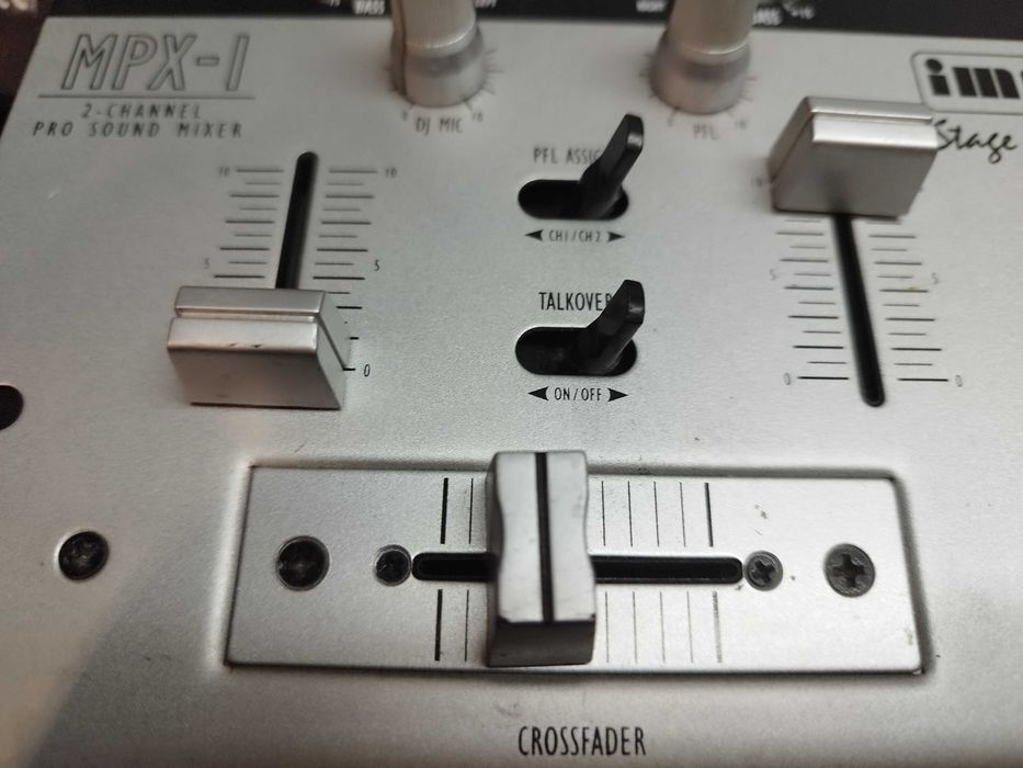 Vand mixer audio 2 canale + microfon