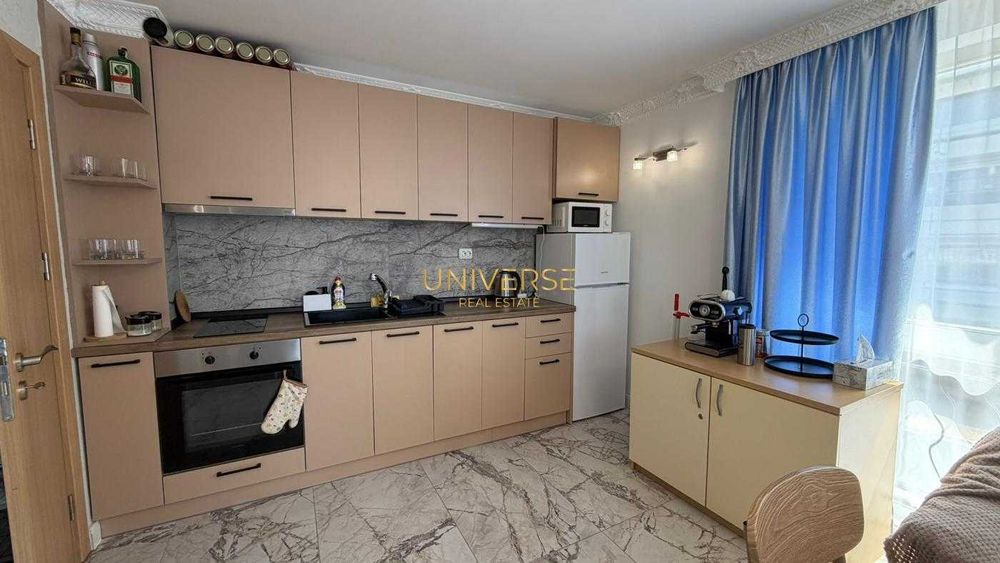Продава се Двустаен апартамент в к.к. Слънчев бряг - 85 кв.м за 720 €/кв.м - Снимка #1