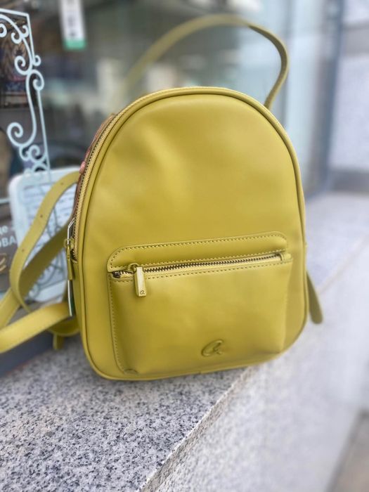 Дамска раница Axel