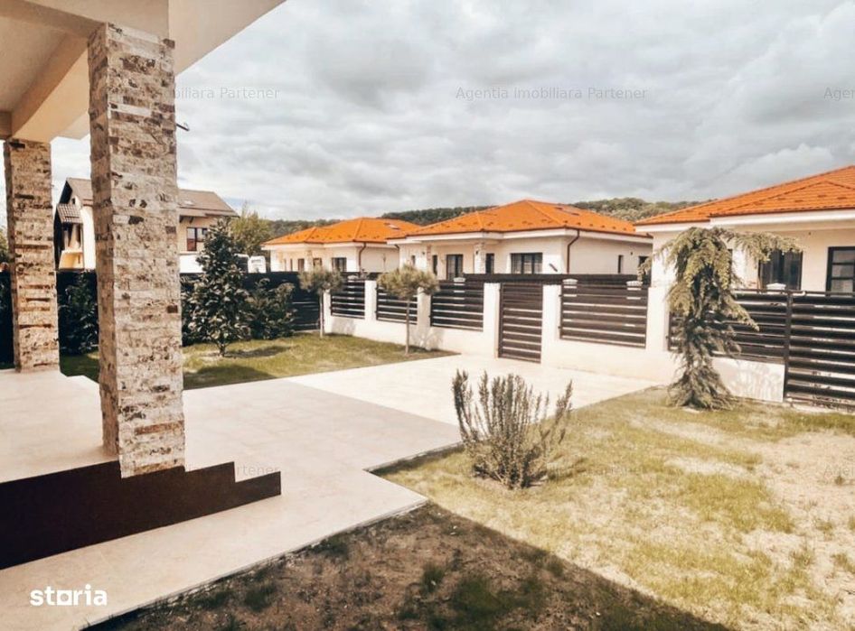 casa / vila Stefanesti , "La Cheie'' , finisaje + pozitie DEOSEBITA !