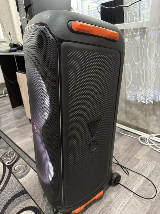JBL Partybox 710