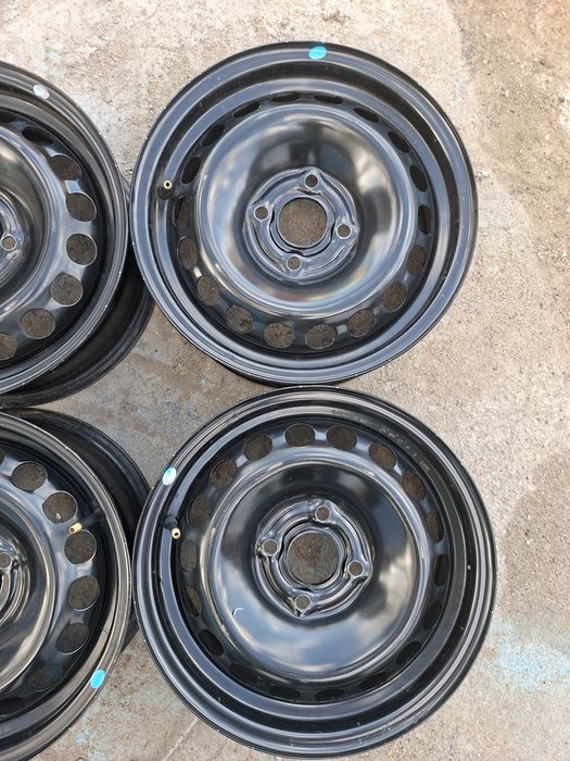 Продам диски р14 оригенал кобальт