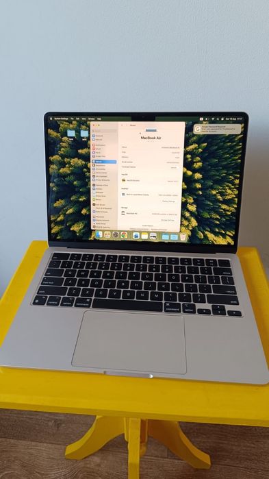 MacBook Air 13,6” M2 чип Starlight Gold