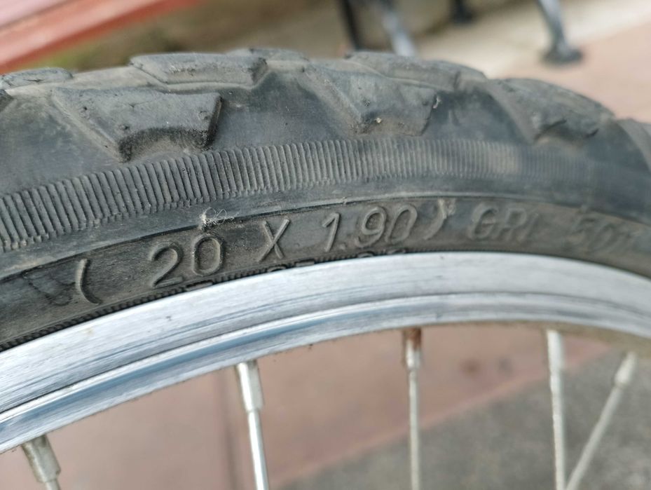 Детско Колело. Размер на гумите 20 цола.