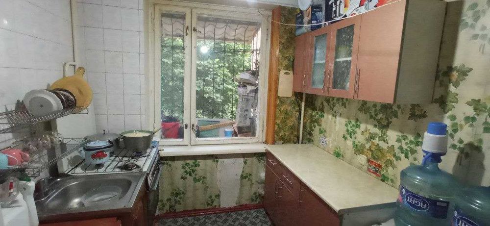 Продаётся СВОЯ 2/4/5 в квартире остаётся всё что нужно для проживания.