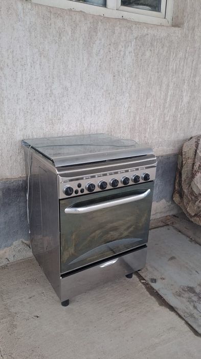 Газ плита с духовкой