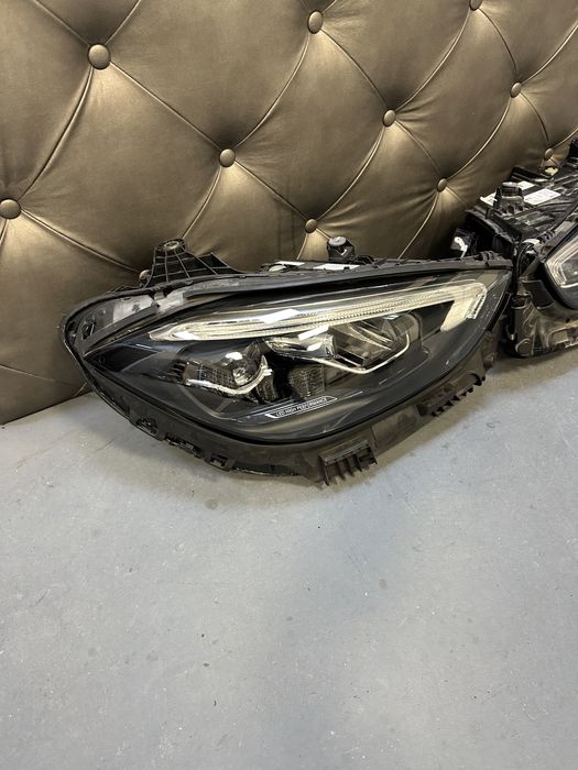 Mercedes W206 C class Led Фар фарове ляв и десен