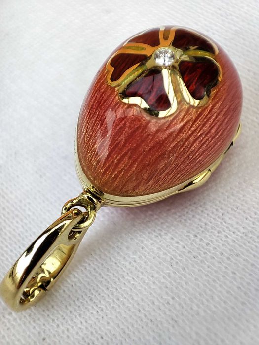 Pandantiv Aur 18K Oul Faberge Victor Mayer Diamant Rubin ou aur faberg