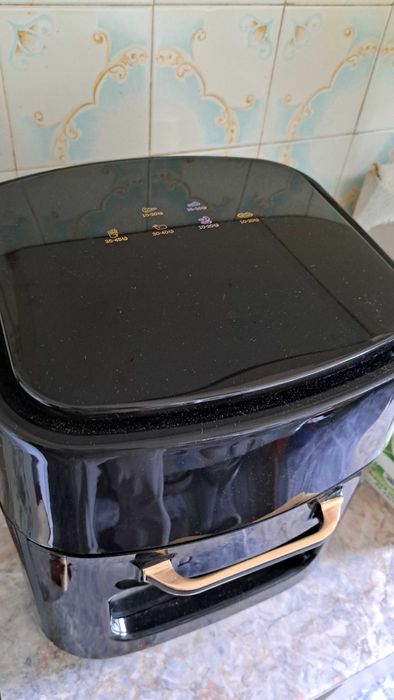 Friteoză aer cald - cuptor JRH Ultra Fry Digital