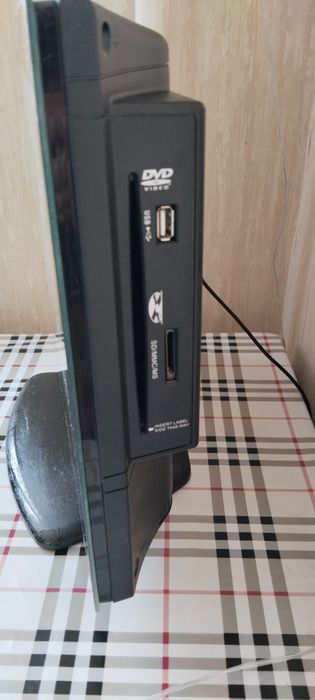 Продам телевизор Supra