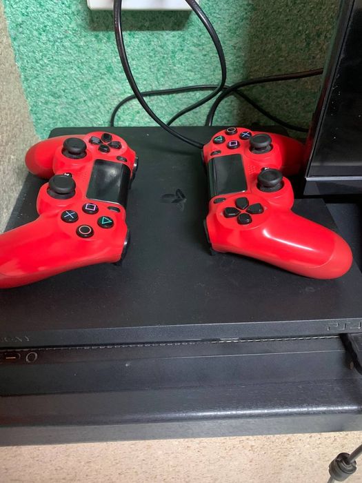 Playstation 5 va 4