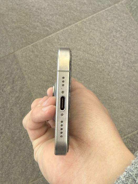 Iphone 15 pro 256gb 80акб