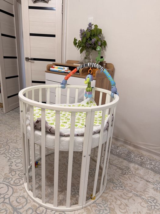 Манеж, детская кроватка