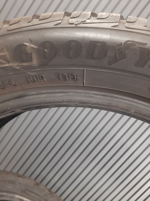 Зимни гуми 205 55 19 GOOD YEAR