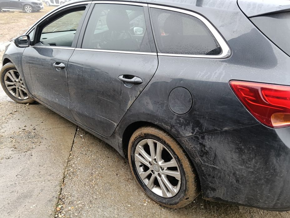 Dezmembrez Kia Ceed 2013 2014 2015 2015 BREAK COMBI 1.6 diesel euro 5