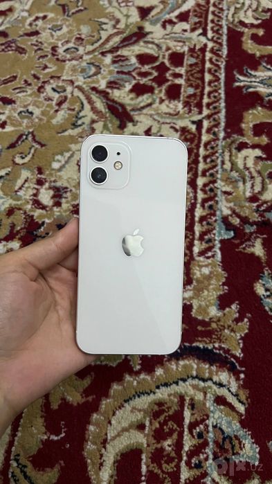 Iphone 12 holati zor