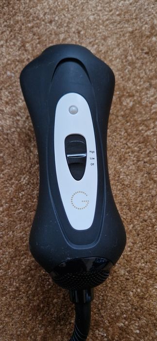 Четка - преса и сешоар