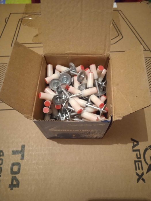 Продам монтажный пистолет .