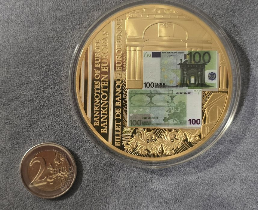 100€ Banknote Europe – Голяма позлатена колекционерска медалия 70mm