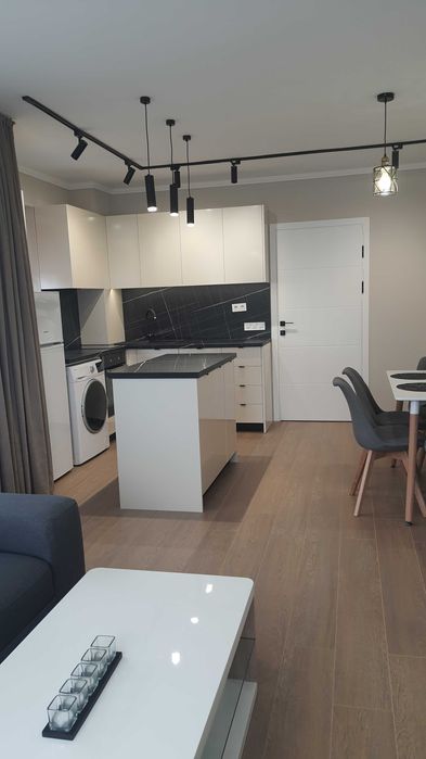 Дава се под наем Двустаен апартамент в Пловдив, Старият град - 67 кв.м за 600 € - Снимка #1